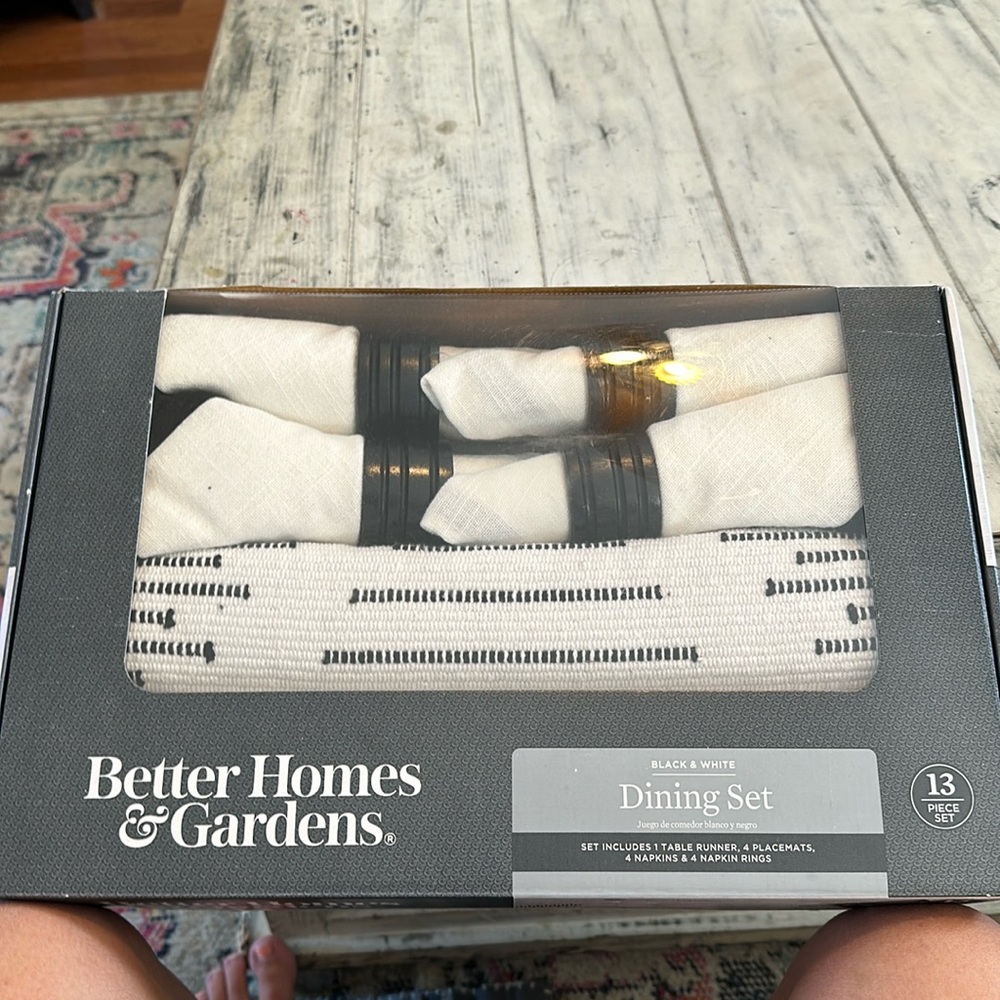 New in box Better Homes and  Gardens Dining Set